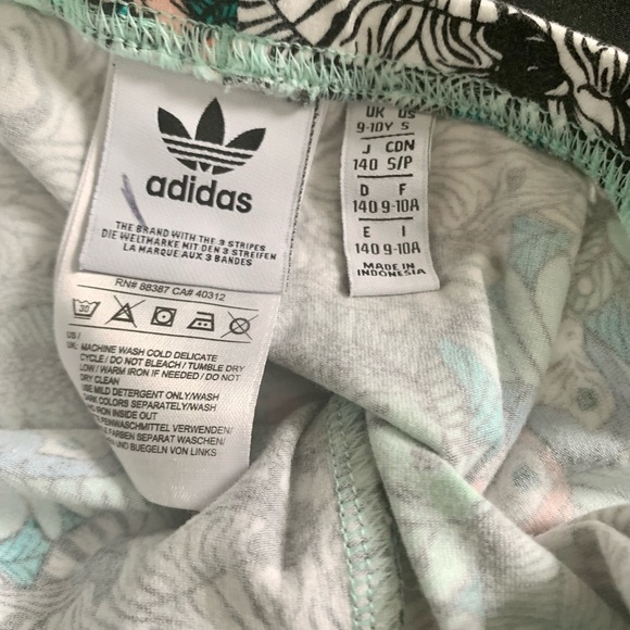 Adidas Girls Trefoil (Zoo) Print Tank & Leggings 🔥 - Picture 3 of 5
